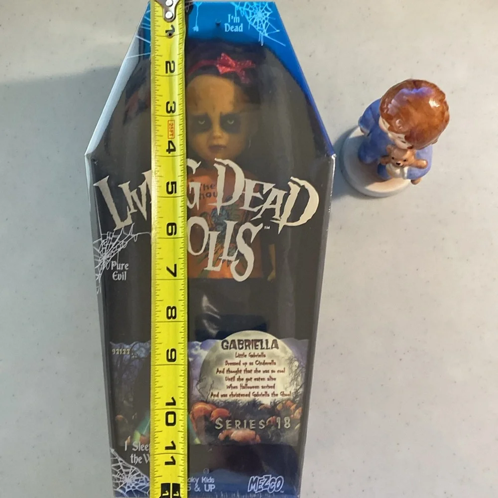 Living Dead Dolls Gabriella Series 18 Orange